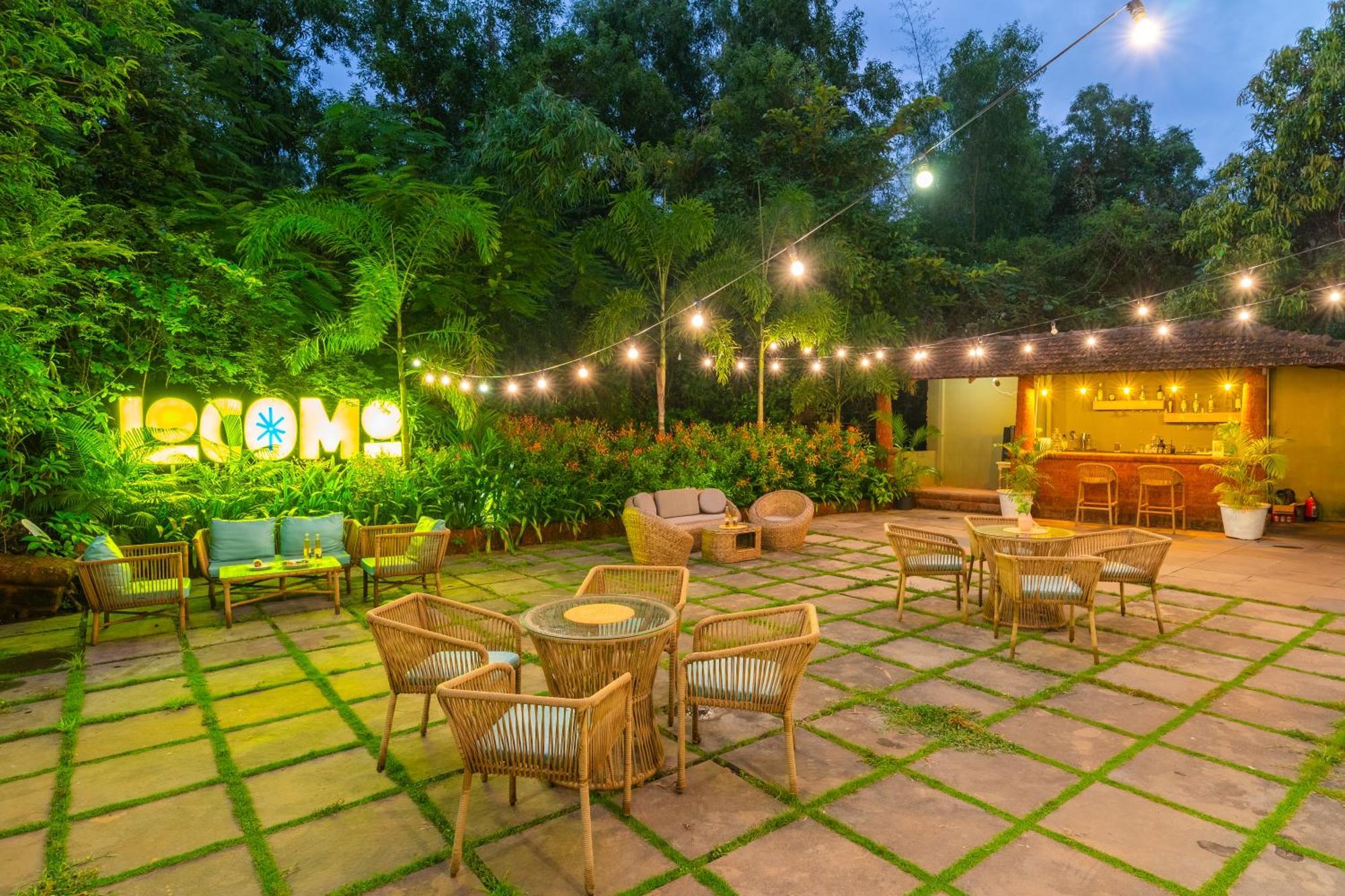 Locomo Boutique, Morjim - Stay Work Eat Экстерьер фото