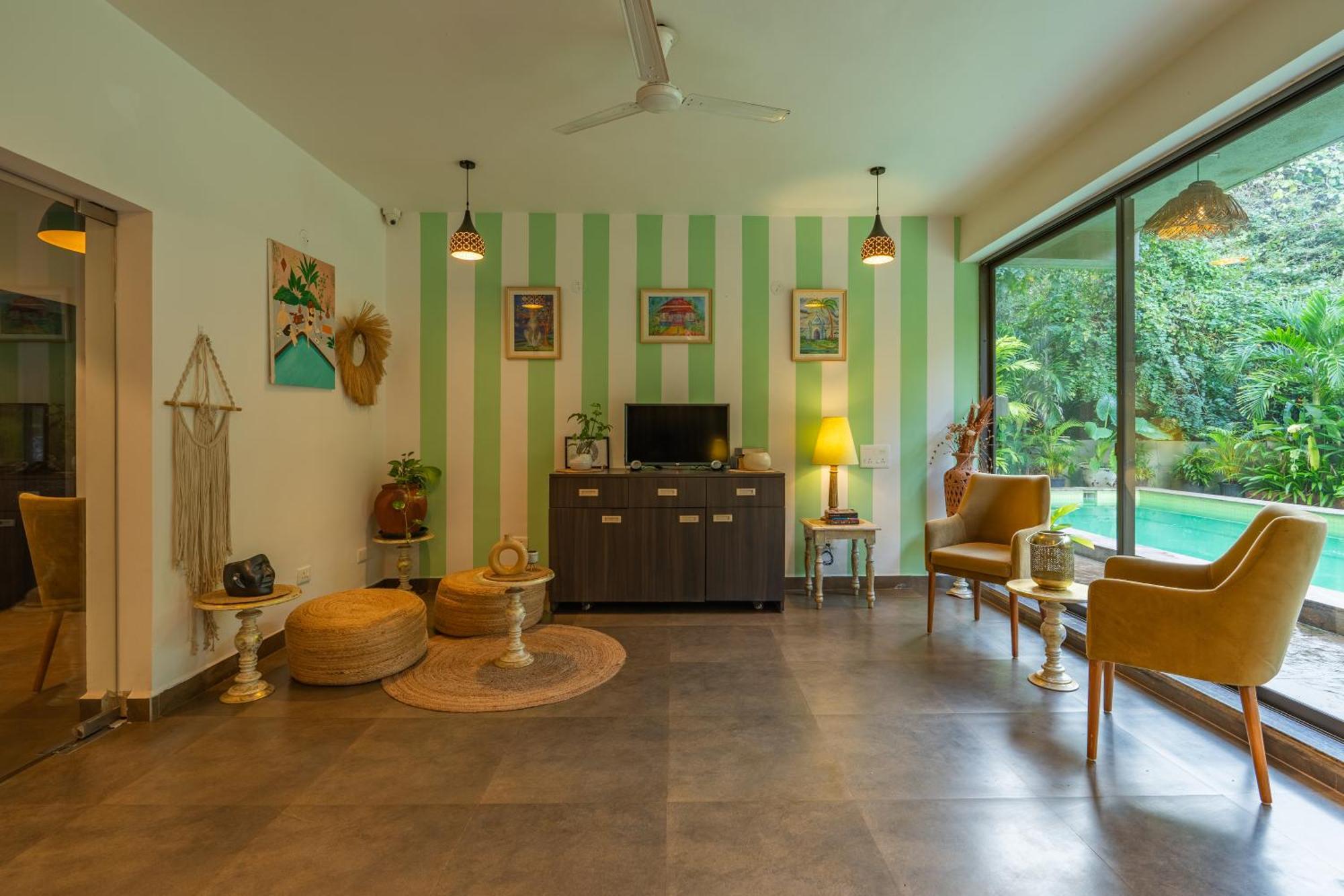 Locomo Boutique, Morjim - Stay Work Eat Экстерьер фото